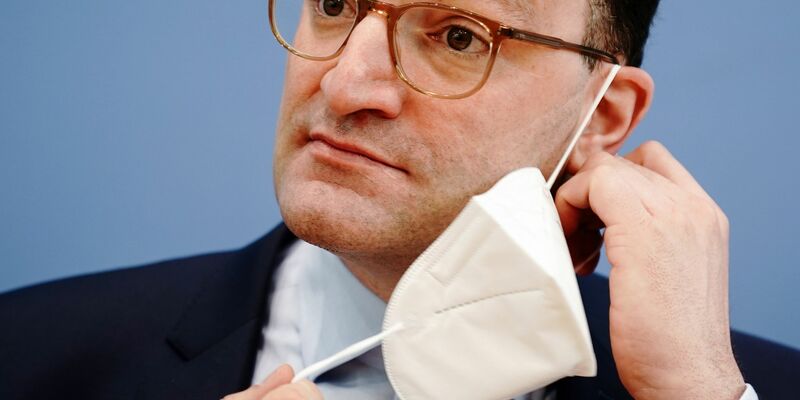 «Habe ich als Minister die Entscheidung getroffen? Ja klar», sagt Spahn. (Archilvbild) - Foto: Kay Nietfeld/dpa