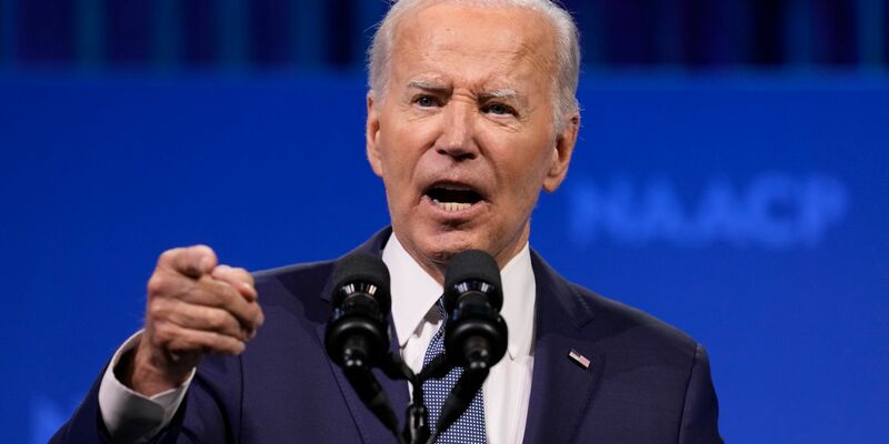 Biden kehrt in sein Haus in Rehoboth Beach (Delware) zurück, um sich selbst zu isolieren, nachdem er positiv auf COVID-19 getestet wurde. - Foto: Susan Walsh/AP