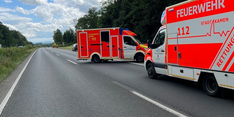 FW-WRN: 2RTW - LZ1 - VU / 3 PKW / 2 verletzte Personen - Foto: presseportal.de