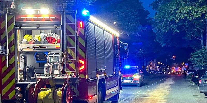 FW-DT: Zwei Einsätze am Mittwochabend: Ölspur und Rauchentwicklung aus Wohnhaus - Foto: presseportal.de