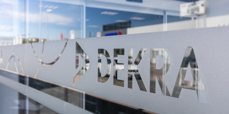 DEKRA Arbeitsmarktreport 2024 / Jobmarkt: Engpässe und Entspannung zugleich - Foto: presseportal.de