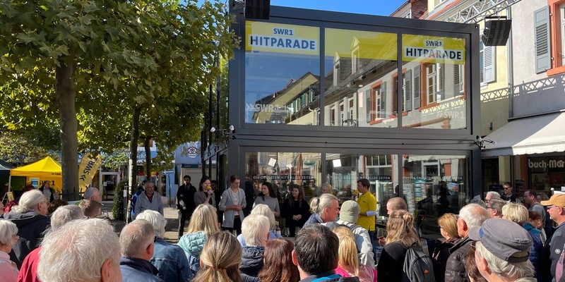 SWR1 Hitparade Rheinland-Pfalz mit Gläsernem Studio in Bad Kreuznach - Foto: presseportal.de