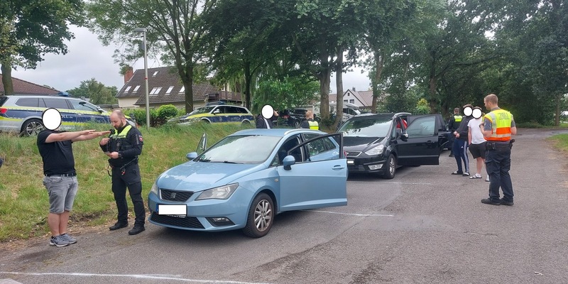 POL-CUX: Deichbrand 2024 - Erschwerte, aber sehr friedliche Frühanreise - nur wenig Verstöße bei den Vorkontrollen (Lichtbild in der Anlage) - Foto: presseportal.de