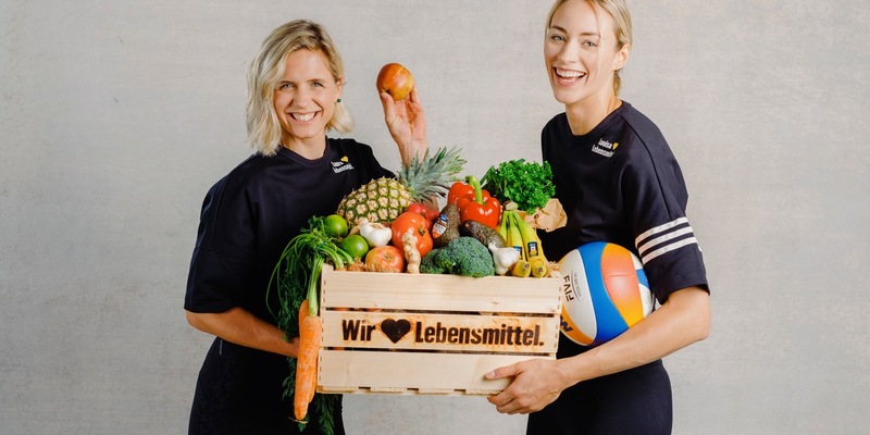 Tomate und Erdbeere auf die Eins - die große Team Deutschland Ernährungsumfrage von EDEKA vor den Olympischen Spielen - Foto: presseportal.de