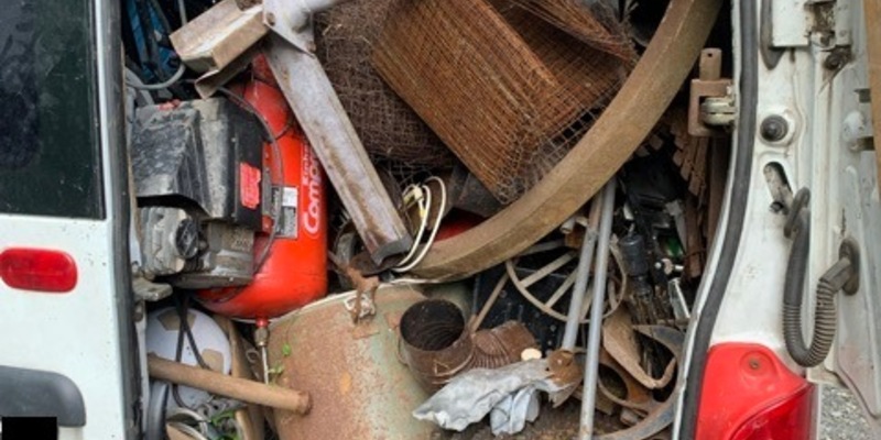 POL-SZ: Pressemitteilung der PI Salzgitter/Peine/Wolfenbüttel vom 18.07.24: Polizei Gebhardshagen untersagt Schrottsammler die Weiterfahrt - Foto: presseportal.de