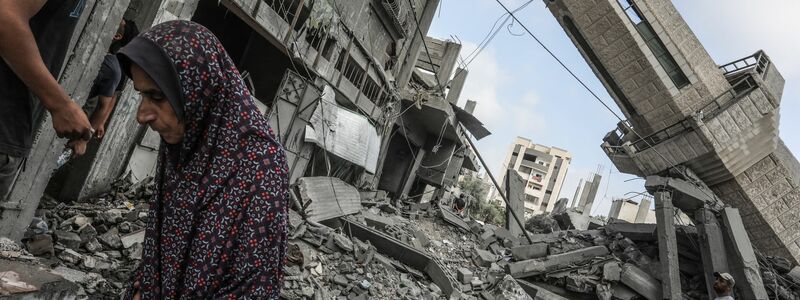 Zerstörungen in Nuseirat nach israelischen Angriffen - Foto: Abed Rahim Khatib/dpa