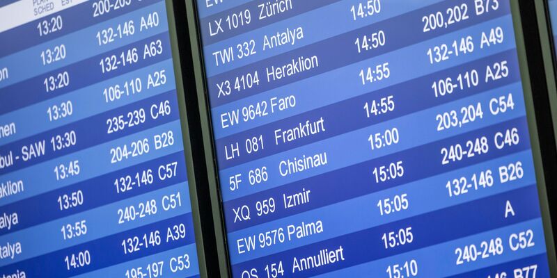 Auch an den beiden größten Flughäfen in Nordrhein-Westfalen hat sich der Flugbetrieb normalisiert. (Archivbild) - Foto: Thomas Banneyer/dpa