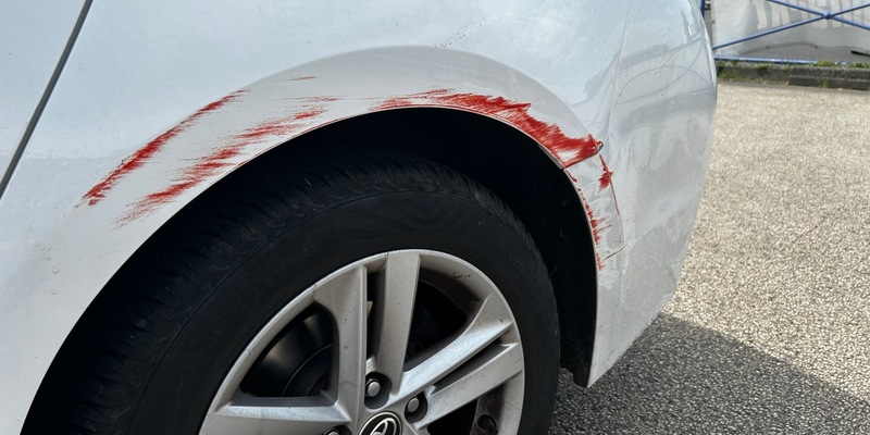 POL-PDWIL: Verkehrsunfallflucht - Foto: presseportal.de