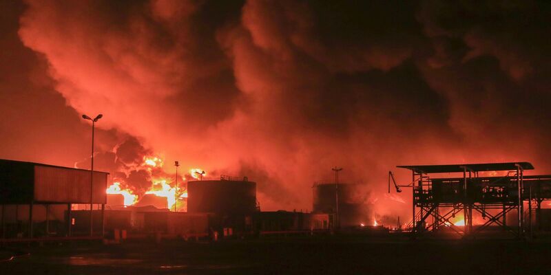 Der Iran wirft seinem Erzfeind Israel gefährliches Abenteurertum vor. - Foto: Uncredited/AP/dpa