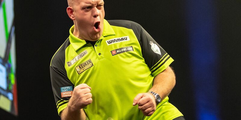 Van Gerwen ist im Finale leichter Außenseiter. - Foto: Andreas Gora/dpa