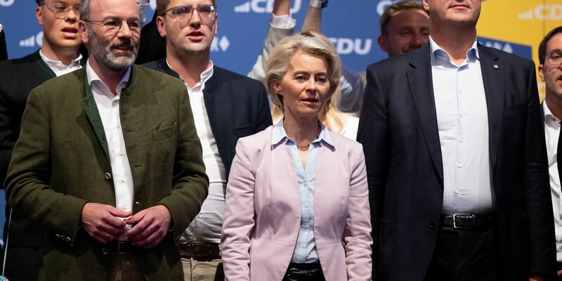 Die alte und neue EU-Kommissionspräsidentin von der Leyen plädiert für einen «technologieneutralen Ansatz». (Archivbild) - Foto: Sven Hoppe/dpa