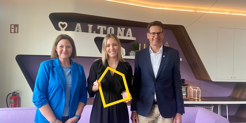 Laura Papendick ist neue Schirmfrau des Ronald McDonald Hauses Hamburg-Altona - Foto: presseportal.de