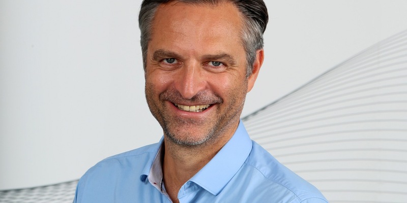 Gerhard Burits übernimmt neue Rolle bei der ELATEC Gruppe / RFID-Spezialist ELATEC: Neues Führungsduo mit langjähriger Erfahrung - Foto: presseportal.de