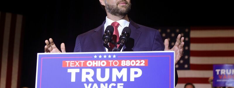 J.D. Vance tritt an Trumps Seite im Rennen uns Weiße Haus an. Vor Jahren wurde er als Schriftsteller berühmt. - Foto: Paul Vernon/FR66830 AP/AP/dpa