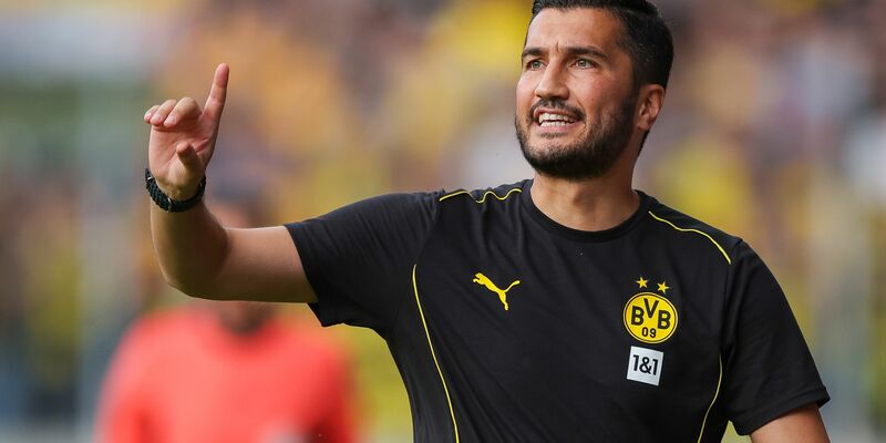 Diesmal hatte BVB-Trainer Nuri Sahin allen Grund zur Zufriedenheit.  - Foto: Jan Woitas/dpa