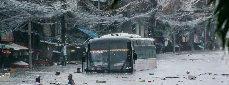 Zuvor hatte der Sturm auf den Philippinen gewütet - in dem Land gab es ebenfalls Tote. - Foto: Rouelle Umali/XinHua/dpa