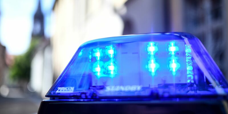 Die Obduktion des Jungen ergab innere Blutungen als Todesursache. (Symbolbild) - Foto: Patrick Seeger/dpa