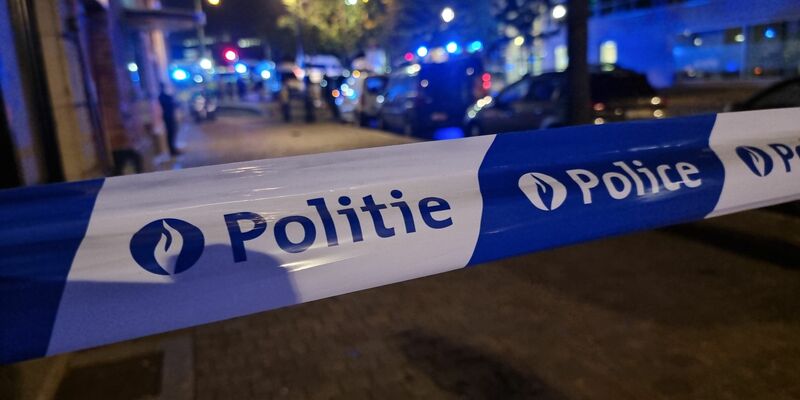 Terrorverdacht: Die Polizei hat in Belgien an mehreren Orten Gebäude durchsucht. (Archivbild) - Foto: Hatim Kaghat/belga/dpa