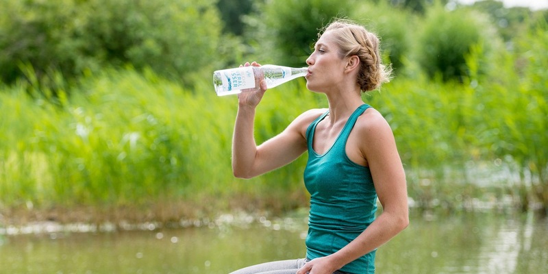 Stiftung Warentest vergibt bestes Testergebnis an Durstlöscher Nr. 1 / Es sprudelt gute Noten für Mineralwasser - Foto: presseportal.de