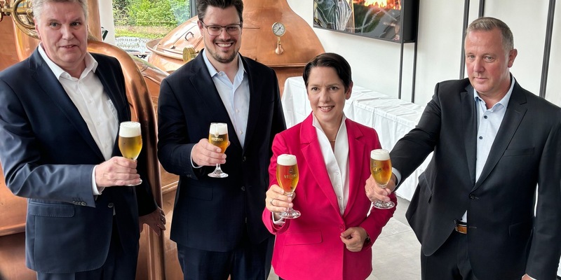 Starke Marken - Lebensmittel made in NRW / NRW-Ministerin Silke Gorißen: Veltins ist tragende Säule der NRW-Ernährungswirtschaft - Foto: presseportal.de