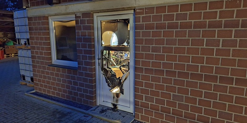 FW Sonsbeck: Gelöschtes Feuer - Rauchmelder warnt Bewohner - Foto: presseportal.de