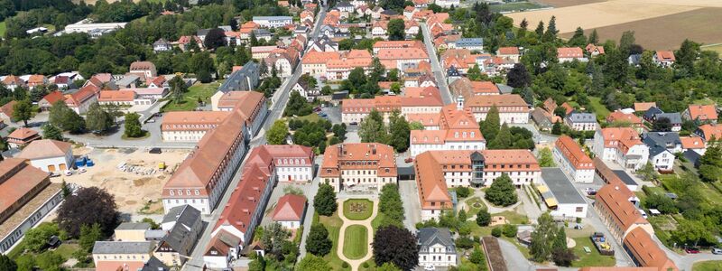 Die Brüdergemeine Herrnhut wurde in die Liste des Unesco-Weltkuturerbes aufgenommen. - Foto: Sebastian Kahnert/dpa