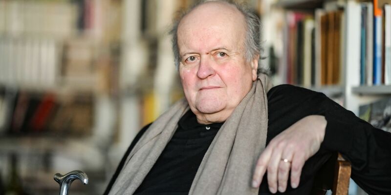 Bekannt für Humor, Ruhe und vor allem für Hunderte von Kompositionen ist der Karlsuher Komponist Wolfgang Rihm, der im Alter von 72 Jahren gestorben ist.  (Archivbild) - Foto: Uli Deck/dpa