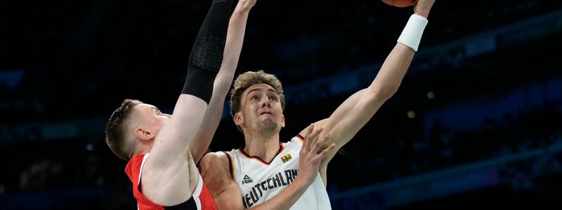 Deutschlands Basketballer starten mit Sieg in Olympia. - Foto: Mark J. Terrill/AP/dpa