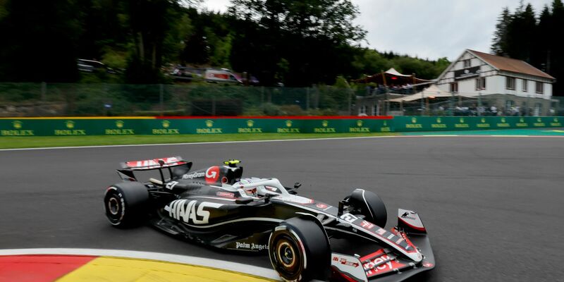Nico Hülkenberg ist in der Qualifikation schnell raus. - Foto: Geert Vanden Wijngaert/AP/dpa
