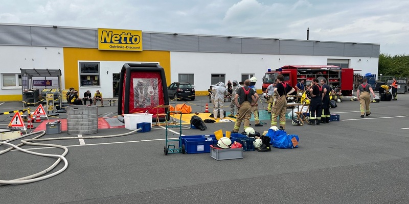 FW Kreis Soest: Abschlussmeldung: Großeinsatz für Feuerwehr, Rettungsdienst und Polizei in Geseke / Gemeinsame Presseinformation der Feuerwehr im Kreis Soest, der Stadt Geseke und der Kreispolizeibehörde Soest - Foto: presseportal.de