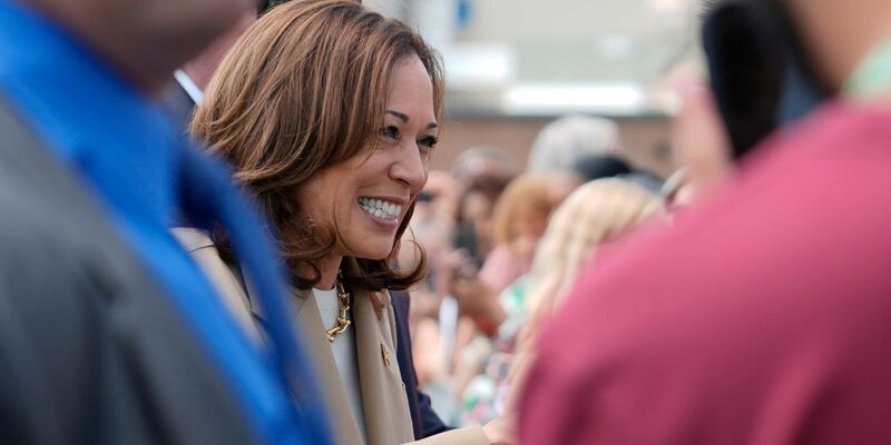 Präsidentschaftskandidatin Kamala Harris  - Foto: Stephanie Scarbrough/AP/dpa