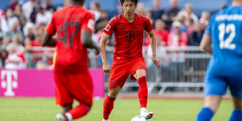 Fehlt dem FC Bayern für einige Zeit: Neuzugang Hiroki Ito. - Foto: David Inderlied/dpa