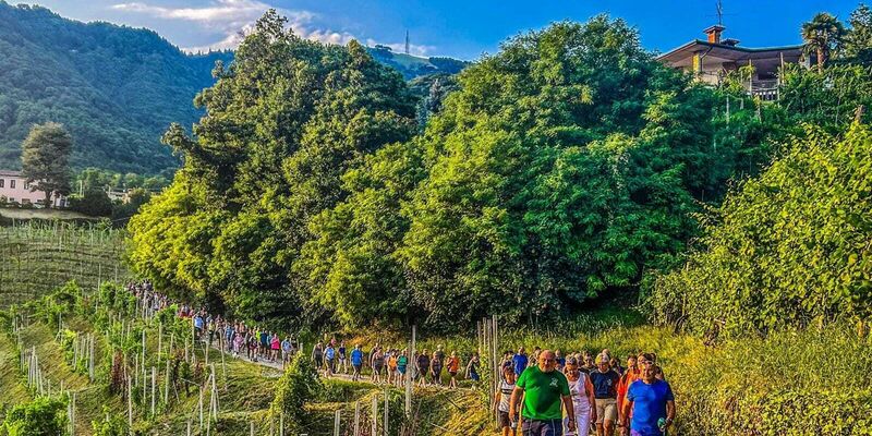 Ein Bürgermeister in Italien möchte abnehmen, und viele seiner Einwohner unterstützen ihn dabei. (Foto Handout) - Foto: -/Comune Di Valdobbiadene/dpa