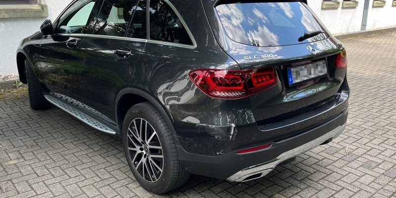 POL-SO: Parkender PKW touchiert - Foto: presseportal.de