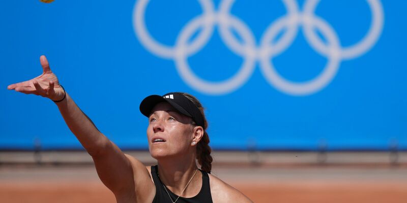Let's go, Angie: Angelique Kerber wird in Paris von deutschen Fans unterstützt. - Foto: Marcus Brandt/dpa
