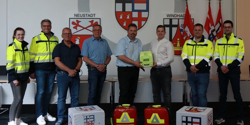 FW VG Asbach: Neues Ersthelfer-System in der Verbandsgemeinde Asbach / Wenn wenige Minuten in ländlichen Regionen Leben retten können - Foto: presseportal.de