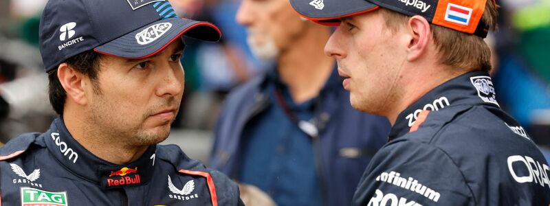 Sergio Pérez (l) bleibt auch nach der Sommerpause der Teamkollege von Max Verstappen. - Foto: Geert Vanden Wijngaert/AP/dpa