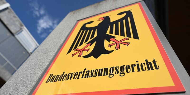 Der CSU in Bayern war die Reform ebenfalls ein Dorn im Auge. Innenminister Joachim Herrmann (CSU) ist demzufolge auch über das Urteil erfreut. - Foto: Uli Deck/dpa