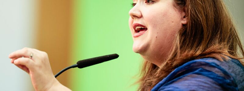 Grünen-Chefin Ricarda Lang kritisiert die Kommunikation von Bundeskanzler Olaf Scholz (SPD) beim Thema Raketenstationierung. (Archivbild) - Foto: Frank Molter/dpa