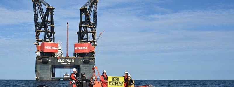 Nicht nur Greenpeace, auch Fridays for Future protestiert gegen Erdgas aus der Nordsee. (Archivbild) - Foto: Lars Penning/dpa