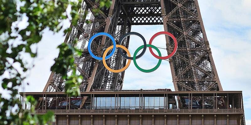 Eiffelturm mit Olympischen Ringen (Archiv) - Foto: über dts Nachrichtenagentur