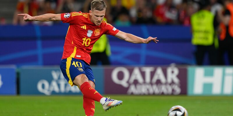 Der FC Barcelona und Dani Olmo selbst sollen sich mündlich geeinigt haben. - Foto: Robert Michael/dpa