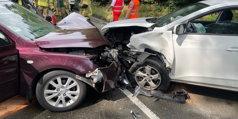 POL-PPWP: Kaiserslautern - Verletzte bei Frontalzusammenstoß - Foto: presseportal.de