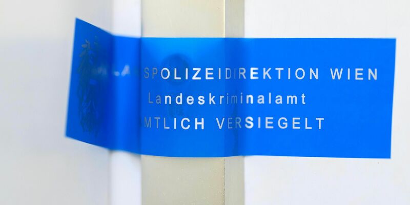 In einer Wiener Wohnung wurde die Ehefrau des Verdächtigen tot aufgefunden. - Foto: Max Slovencik/APA/dpa
