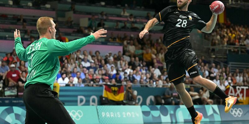 Torhüter David Späth agierte überragend. - Foto: Damien Meyer/AFP/dpa