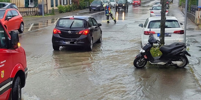 FW Stockach: Zwei Verkehrsunfälle auf der Autobahn - Foto: presseportal.de