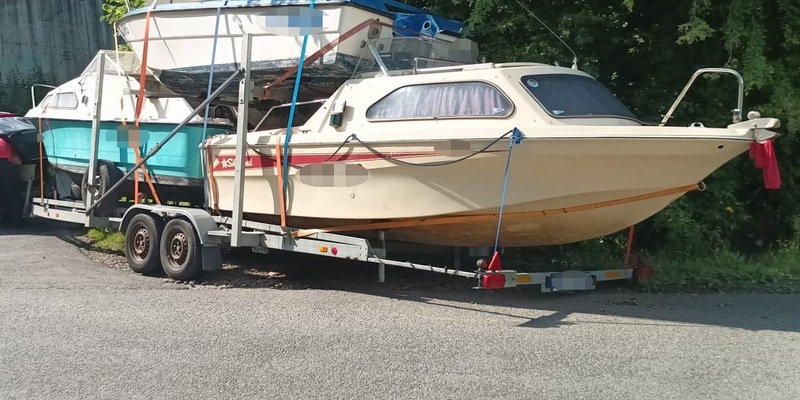 POL-MI: Fahrer eines Bootstransports muss abladen - Foto: presseportal.de