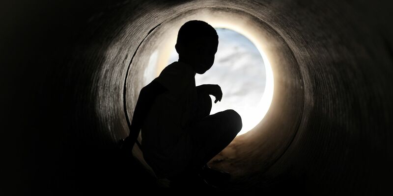 81.000 Kinder und Jugendliche wurden im Jahr 2022 wegen psychischer Erkrankungen stationär in Kliniken behandelt. (Symbolbild) - Foto: Arne Dedert/dpa/dpa-tmn