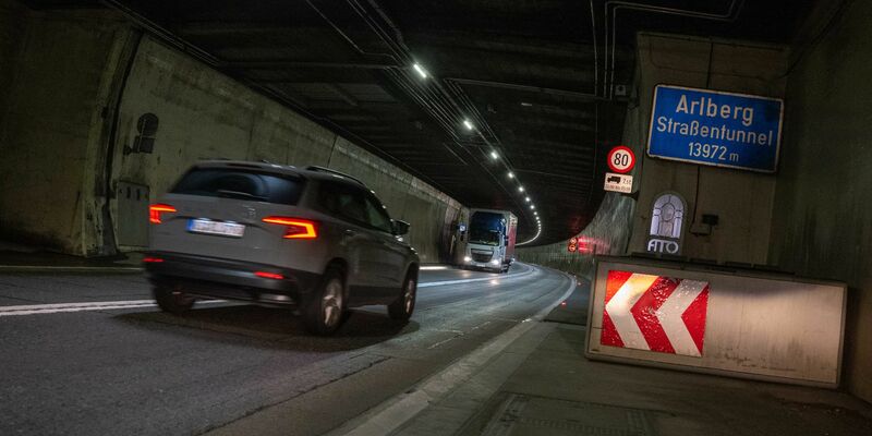 Der Arlbergtunnel soll pünktlich zur Wintersaison wieder eröffnet werden. - Foto: Zeitungsfoto.At/Liebl Daniel/apa/dpa