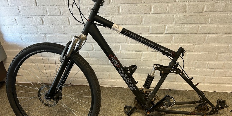 POL-DH: --- Bassum, Polizei sucht Zeugen nach Verkehrsunfall - Syke, Pkw Insassen flüchten --- - Foto: presseportal.de